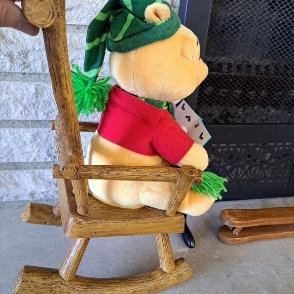 Gemmy Disney Christmas Winnie the Pooh Piglet Rocking Chair Twas The Night Music - Picture 7 of 12